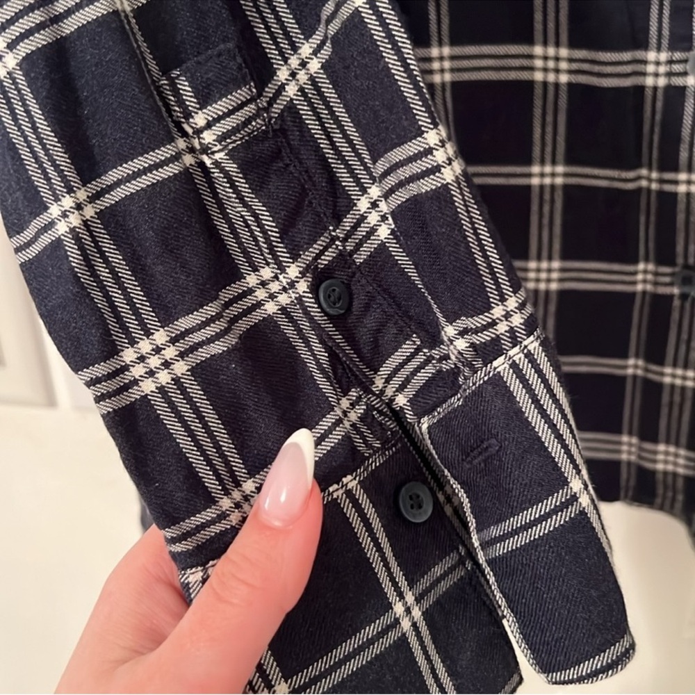 Treasure & Bond Plaid Boyfriend Button Down Shirt Blue 2X - Picture 5 of 8